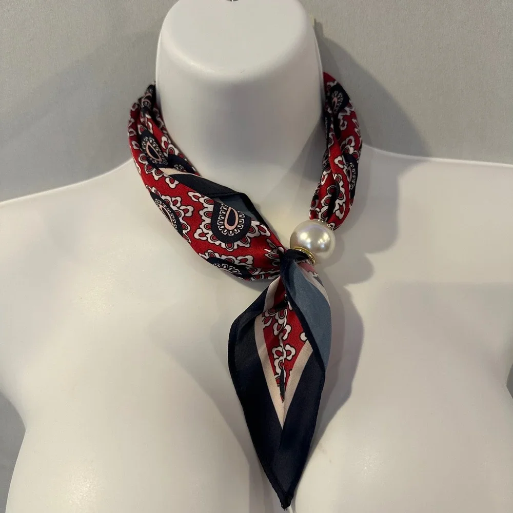 Paisley Scarf Necklace Magnetic Faux Pearl Red Blue Clavicle Women Parisian